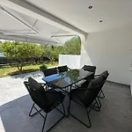 Apartment Terra Oliva